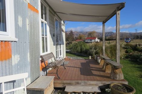 Photo of property in 123 School Road, Te Horo, Otaki, 5582