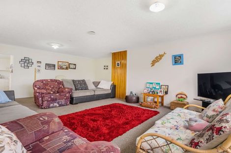 Photo of property in 18 Kowhai Avenue, Edgecumbe, 3120