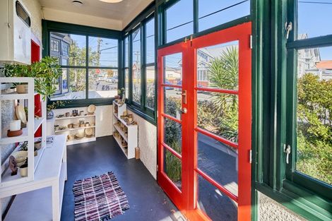 Photo of property in 21 Campbell Terrace, Petone, Lower Hutt, 5012