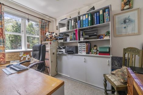 Photo of property in 4 Bayside Avenue, Te Atatu Peninsula, Auckland, 0610