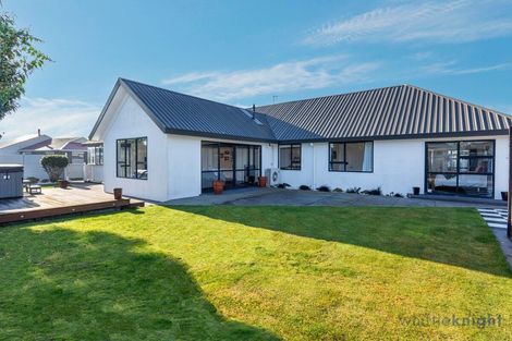 Photo of property in 27 Fairweather Crescent, Kaiapoi, 7630