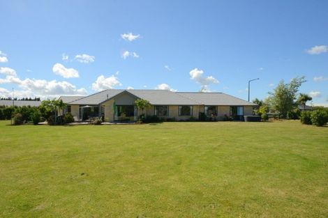 Photo of property in 2 Jacks Drive, West Melton, 7618