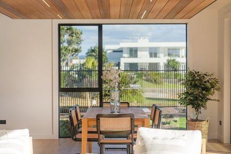 Photo of property in 91 Leeward Drive, Whitianga, 3510