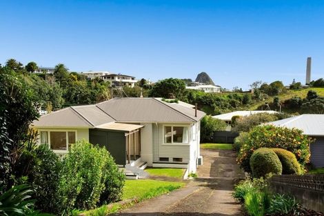 Photo of property in 92 South Road, Blagdon, New Plymouth, 4310