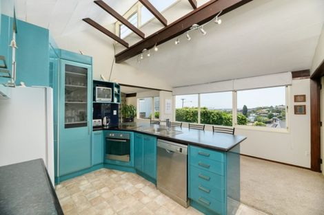 Photo of property in 65 Hinewa Road, Otumoetai, Tauranga, 3110