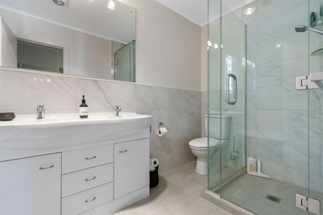 Photo of property in 171 Sandwich Road, St Andrews, Hamilton, 3200