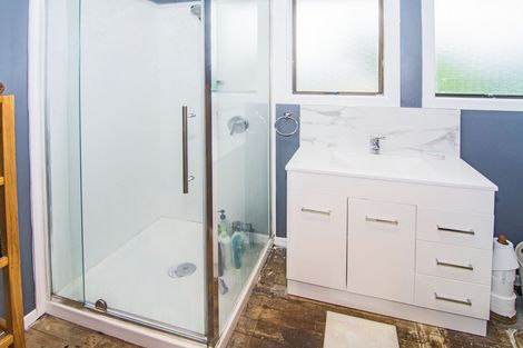 Photo of property in 30 Bridge Street, Eketahuna, 4900