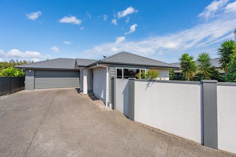 Photo of property in 7 Harrison Court, Clive, 4102