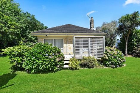 Photo of property in 20 Opoia Road, Hamilton East, Hamilton, 3216