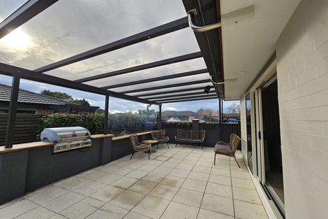 Photo of property in 11 Courtenay Place, Owhata, Rotorua, 3010