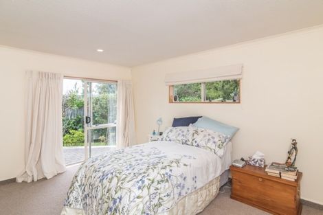 Photo of property in 31 Beach Haven Place, Paraparaumu Beach, Paraparaumu, 5032