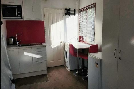 Photo of property in 76 Blue Gum Place, New Brighton, Christchurch, 8083