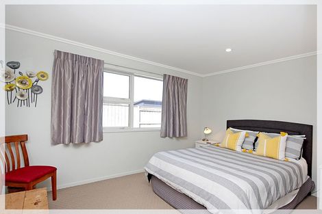 Photo of property in 24 Forbes Road, Foxton Beach, Foxton, 4815