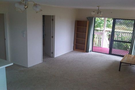 Photo of property in 2/62 Tonar Street, Northcote, Auckland, 0627