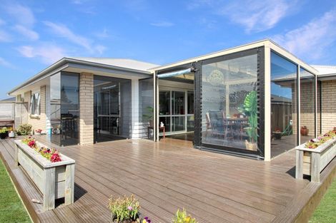 Photo of property in 11 Story Street, Foxton Beach, Foxton, 4815