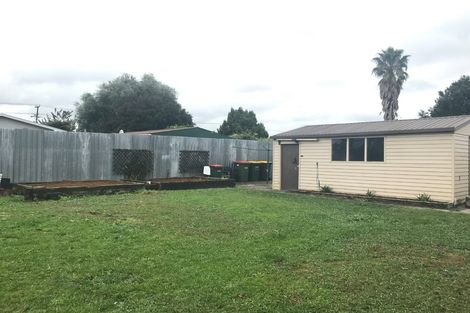 Photo of property in 14 Orion Street, Papakura, 2110