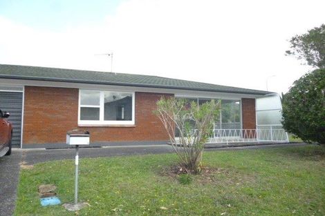 Photo of property in 2/4 Marriott Road, Pakuranga, Auckland, 2010
