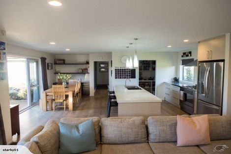 Photo of property in 18 Preston Avenue, West Melton, 7618