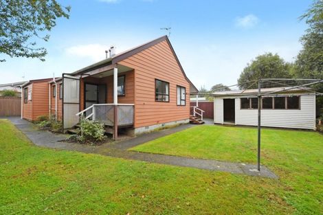 Photo of property in 15a Montgomery Crescent, Clouston Park, Upper Hutt, 5018
