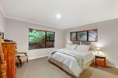 Photo of property in 22 Waima Crescent, Titirangi, Auckland, 0604