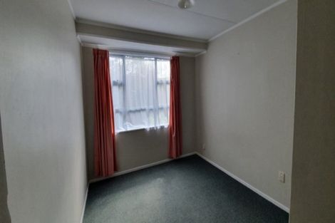 Photo of property in 12 Massey Street, Aramoho, Whanganui, 4500