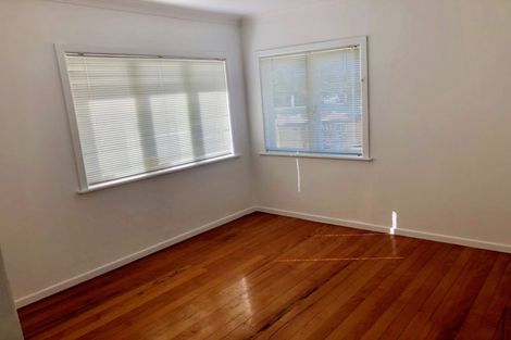 Photo of property in 27 Cameron Street, Papakura, 2110