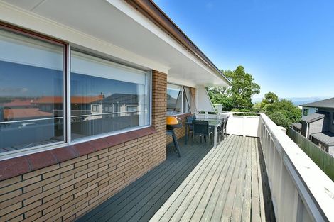 Photo of property in 1/165 Deep Creek Road, Torbay, Auckland, 0630