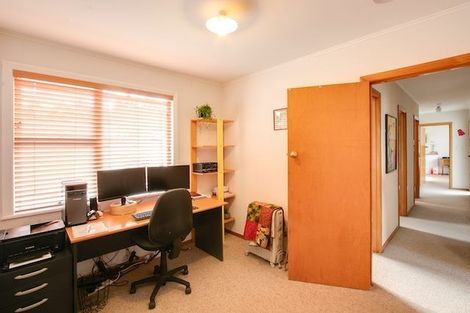 Photo of property in 10 Totara Street, Taradale, Napier, 4112