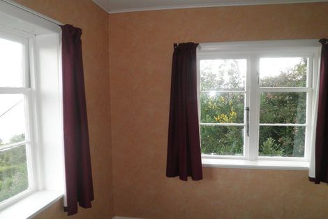 Photo of property in 53 Homebush Road, Khandallah, Wellington, 6035