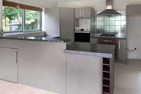 Photo of property in 1 Rutherglen Avenue, Ilam, Christchurch, 8041