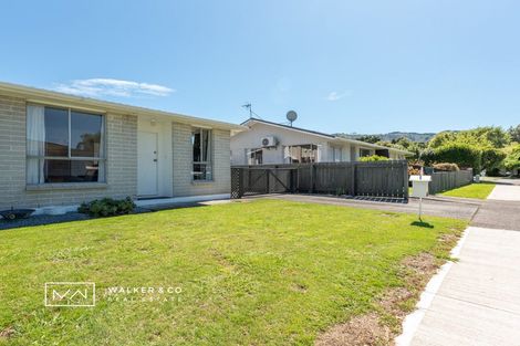 Photo of property in 4 Flavia Grove, Clouston Park, Upper Hutt, 5018