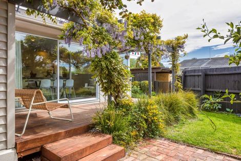 Photo of property in 187 Matsons Avenue, Papanui, Christchurch, 8053