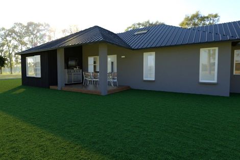 Photo of property in 4 Hine Crescent, Frimley, 4120