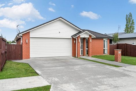 Photo of property in 33 Tupelo Street, Pukete, Hamilton, 3200