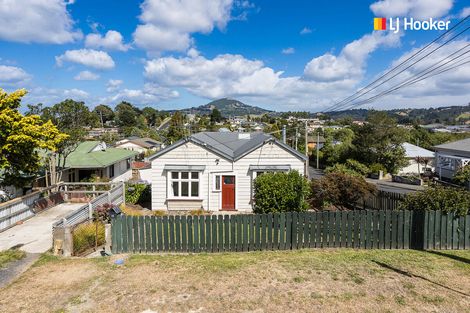 Photo of property in 12 Teignmouth Street, Abbotsford, Dunedin, 9018
