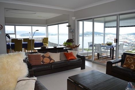 Photo of property in 18 Rama Crescent, Khandallah, Wellington, 6035