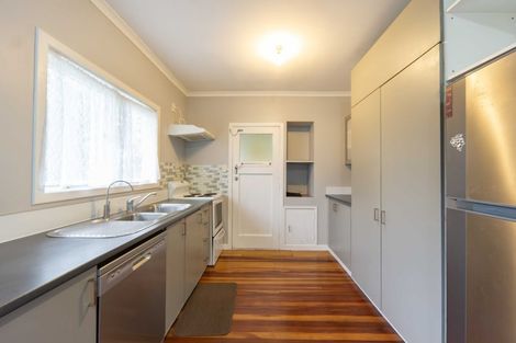 Photo of property in 16a Johnson Street, Dinsdale, Hamilton, 3204