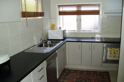 Photo of property in 39 Blease Street, New Lynn, Auckland, 0600