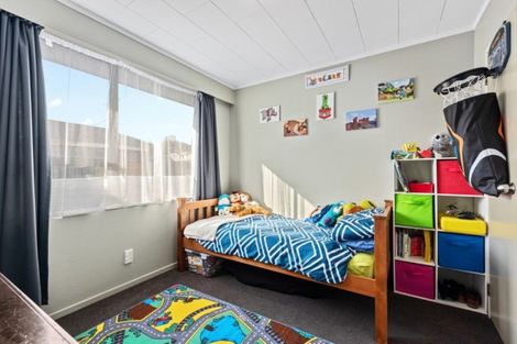 Photo of property in 62a Gemstone Drive, Birchville, Upper Hutt, 5018