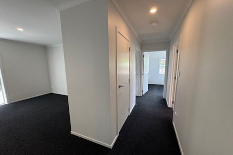 Photo of property in 10 Ratahi Way, Omokoroa, 3114