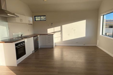 Photo of property in 73 Bell Road, Waiwhetu, Lower Hutt, 5010