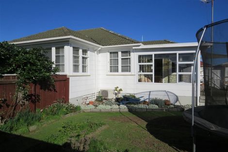 Photo of property in 55 Winchester Street, Levin, 5510