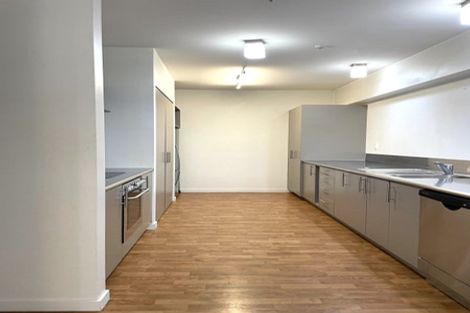 Photo of property in Budget Car Rental, 2/81 Ghuznee Street, Te Aro, Wellington, 6011