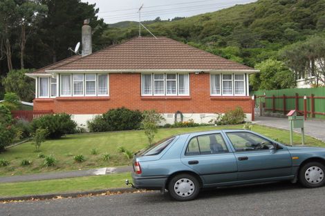Photo of property in 4 Boyd Grove, Naenae, Lower Hutt, 5011