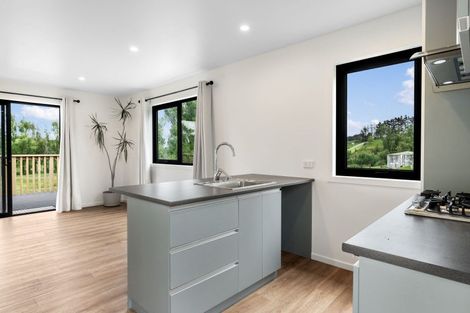 Photo of property in 58 Wilson Road, Dairy Flat, Albany, 0792