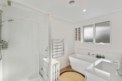 Photo of property in 5 Cressy Place, Darfield, 7510