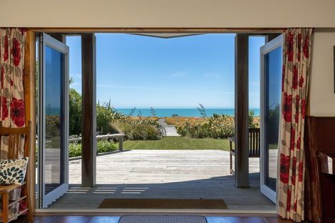 Photo of property in 120 Rarangi Beach Road, Rarangi, Blenheim, 7273