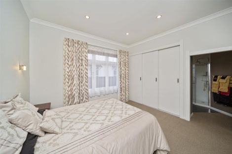 Photo of property in 30 Puriri Street, Hawera, 4610