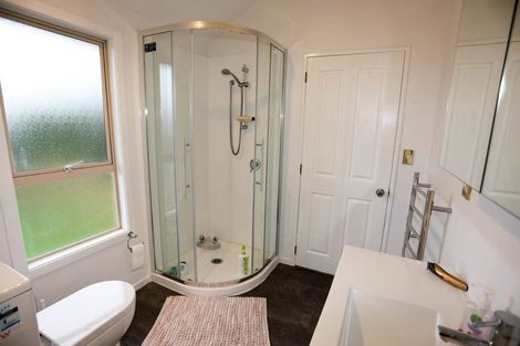 Photo of property in 55 Memorial Avenue, Ilam, Christchurch, 8053