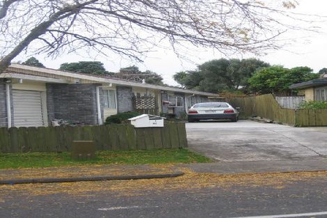 Photo of property in 2/4 Thorn Place, Papatoetoe, Auckland, 2025